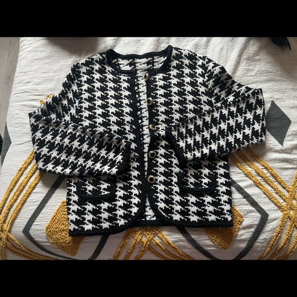Jacket - Picture 1 of 1